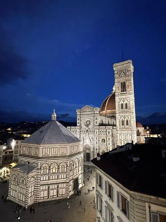 Holiday Ad Duomo, Firenze 0*,  Italien